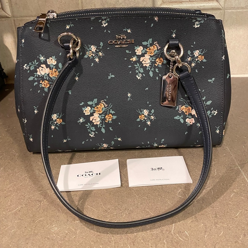New Coach Etta Carryall with Rose Bouquet print